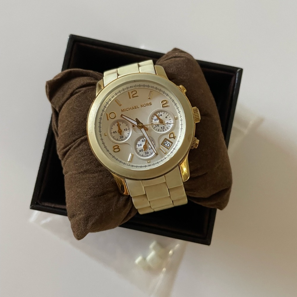 Michael Kors Women White and Gold Watch
